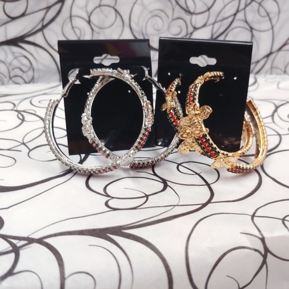 Bubble Bee sliver and gold large hoop earrings - Picture 5 of 5